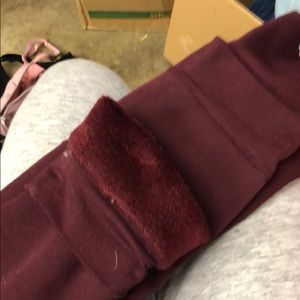 Maroon leggings